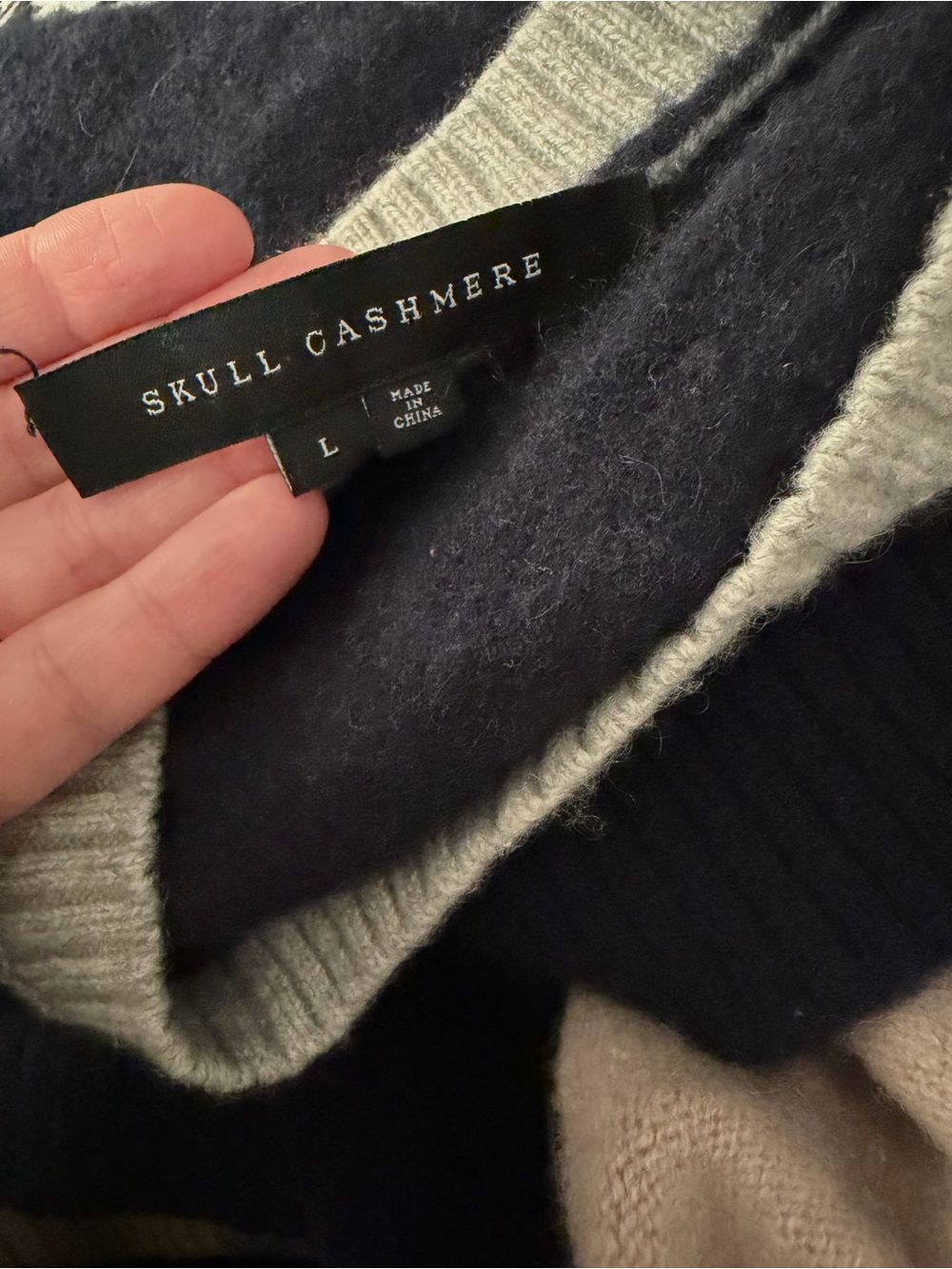 Skull Cashmere Colorblock Crewneck Crop Sweater in Pink, Navy & Light Gray - Picture 7 of 7